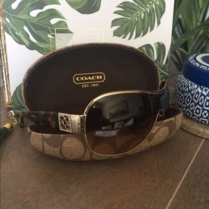 Coach Reagan Sunglasses